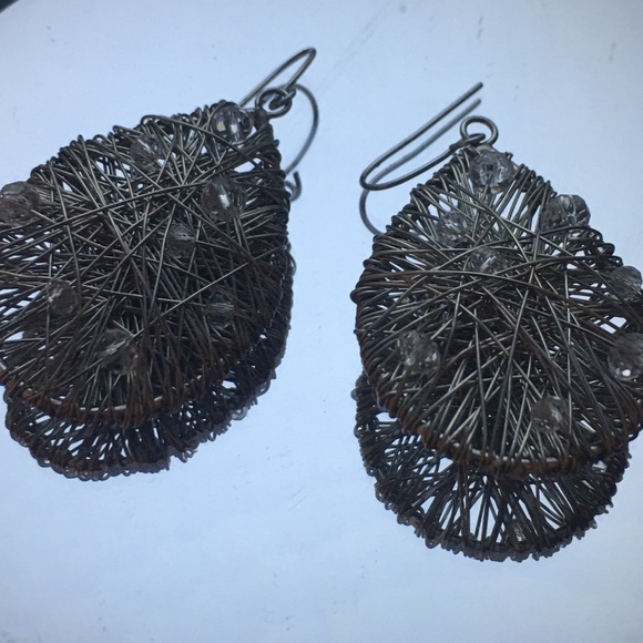 Silver entwined wire-web-like Earrings - Picture 5 of 5
